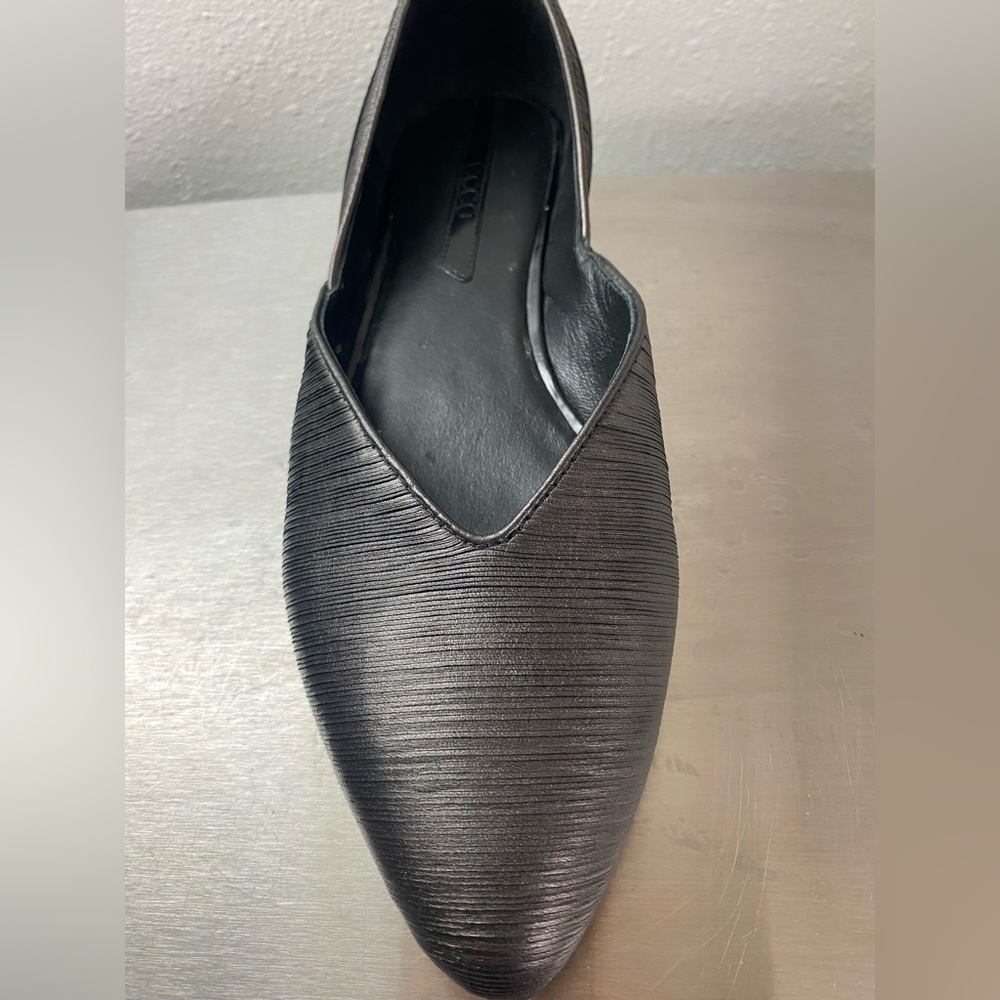 ECCO ..Elegant Black Women's Flats - Picture 15 of 16